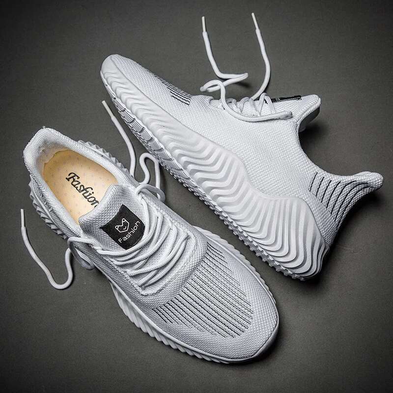 Fashion Shoes White Mens Sneakers Outdoor Breathable Men Casual Big Size Summer Lightweigh Man Tenis Shoe