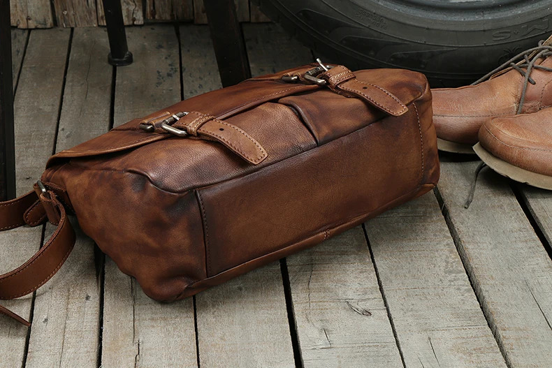 Retro leather messenger bag mens shoulder cross body casual suspender 250326