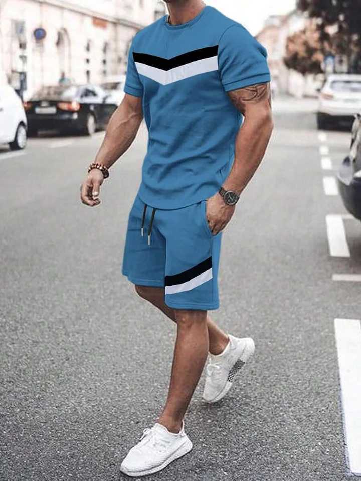 2025 Summer New Two Piece Mens Casual Pattern Printed Short Sleeve T-shirt and Sports Shorts Set Fitness LightXJ250326