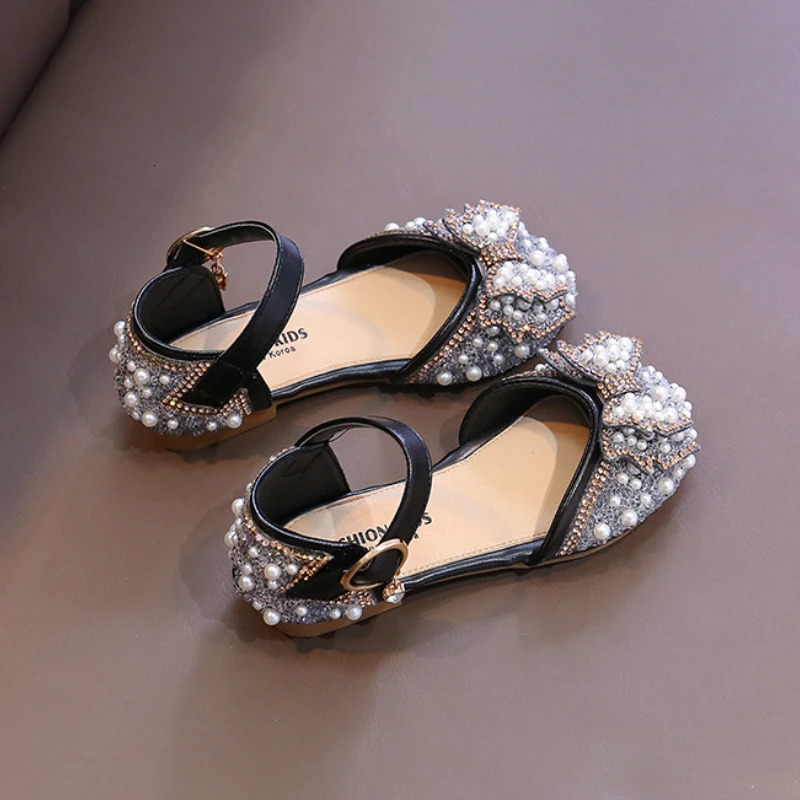 Girls Party Shoes Elegant Rhinestone Fashion Childrens Leather Shoes Versatile Sweet Kids Princess Wedding Dress Flats Sandals 250326