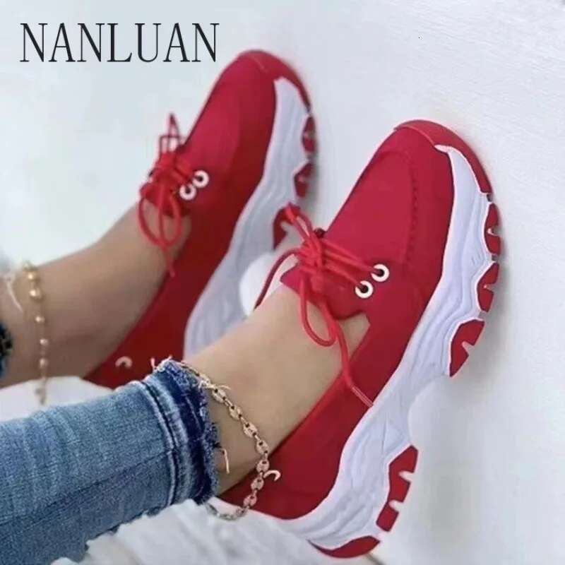 Boutique Classic casual autumn new solid color high quality women's comfortable thick sole trendy shoes