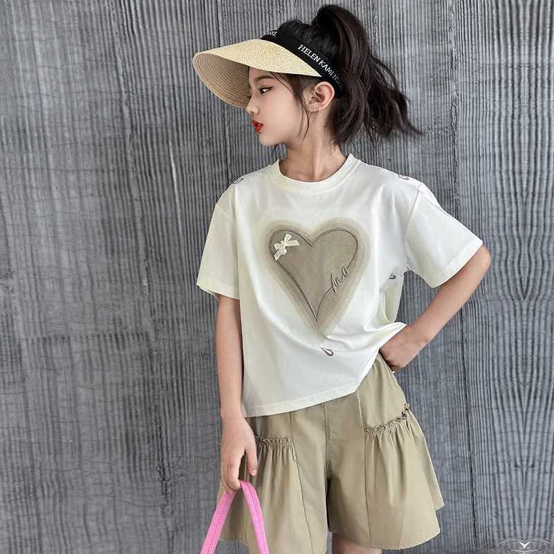 Girls clothing set new summer sweet short sleeved top+shorts 2PCS childrens clothing 6 8 10 12 14 year old childrens clothingT250327