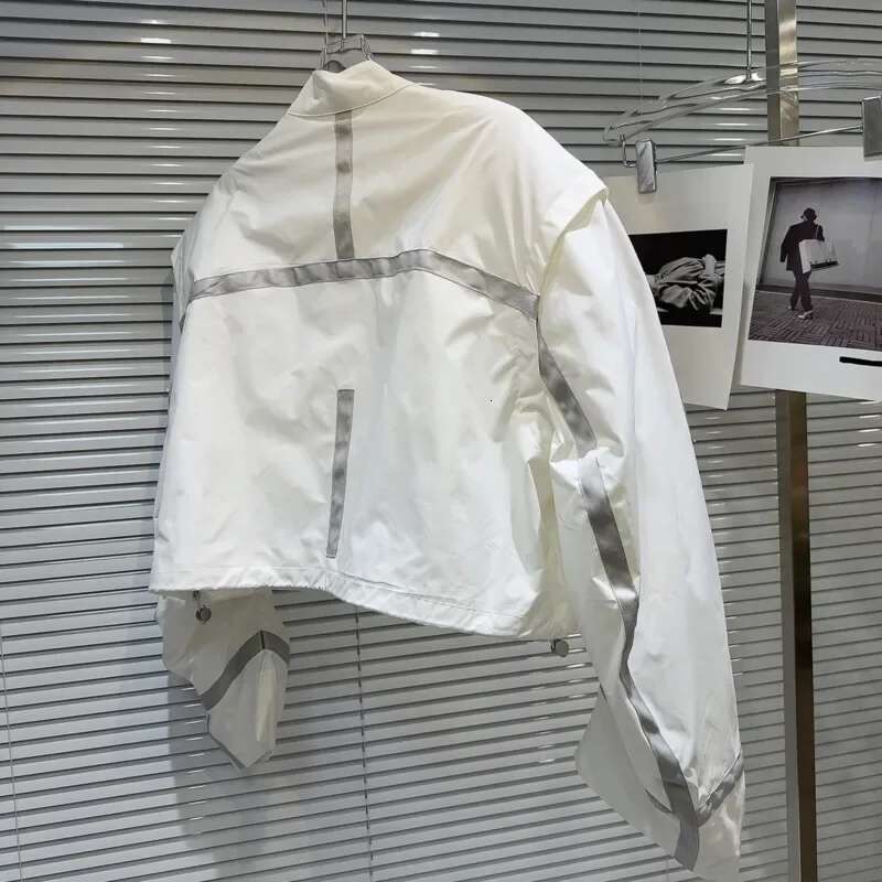 2025 Fashion Spring New Arrival Women's Pocket Design Stand Collar Short Jacket Trendy Contrast Color Coats Female