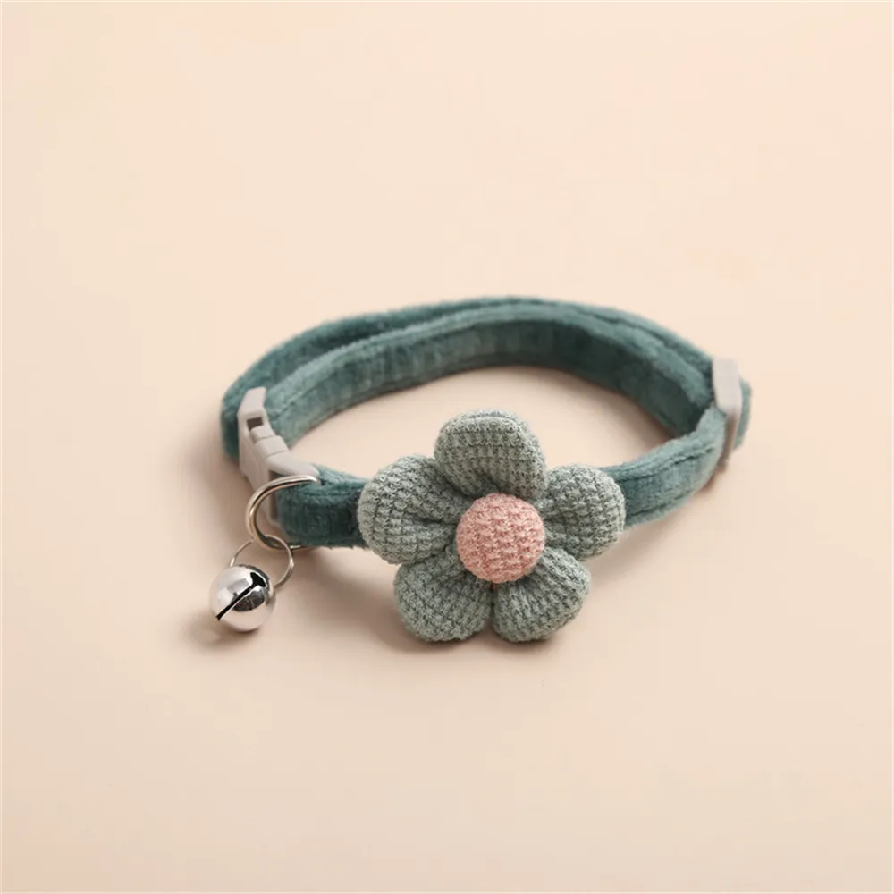 New pet supplies dog collars plush flower angel wing collars cat bell collars pet cat dog universal cute collars