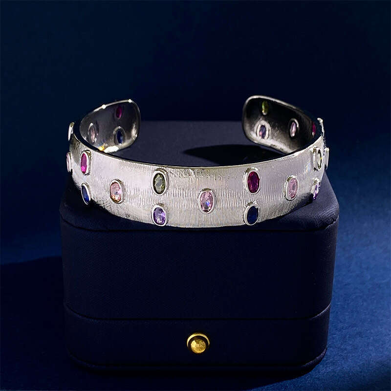 Italian court style brushed open bangle with oval colored dia elegant temperament C-shaped gold-plated bracelet