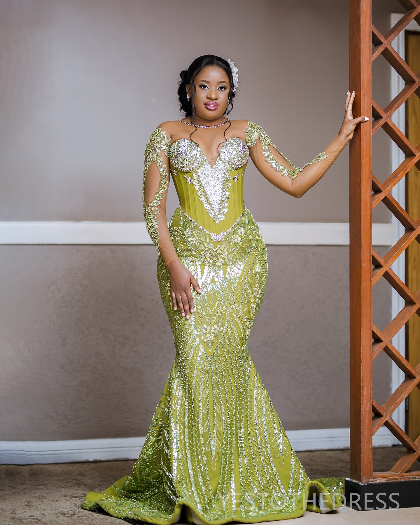 2025 Plus Size Green Prom Dress Mermaid Prom Dresses Formal Gowns Illusion Sheer Neck Long Sleeve Beaded Lace Birthday Second Reception Gown For Afric