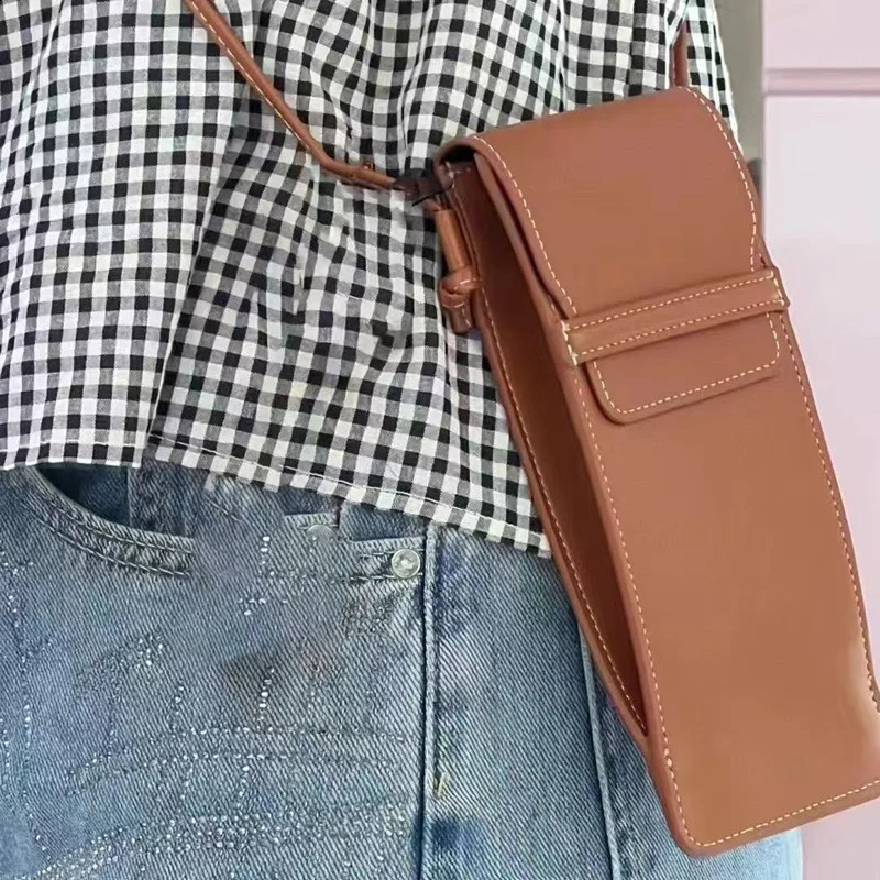 Super Fashion Girl Glasses Sunglasses Bag Brown PU Leather with String for Outside Travel Activities Goggles Storage 250326