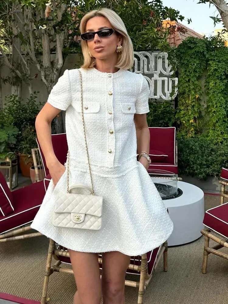 Ladies Short Elegant Fashion Summer New Chic Slim O-Neck Holiday Youth Party Women Street Student Mini Dress Female