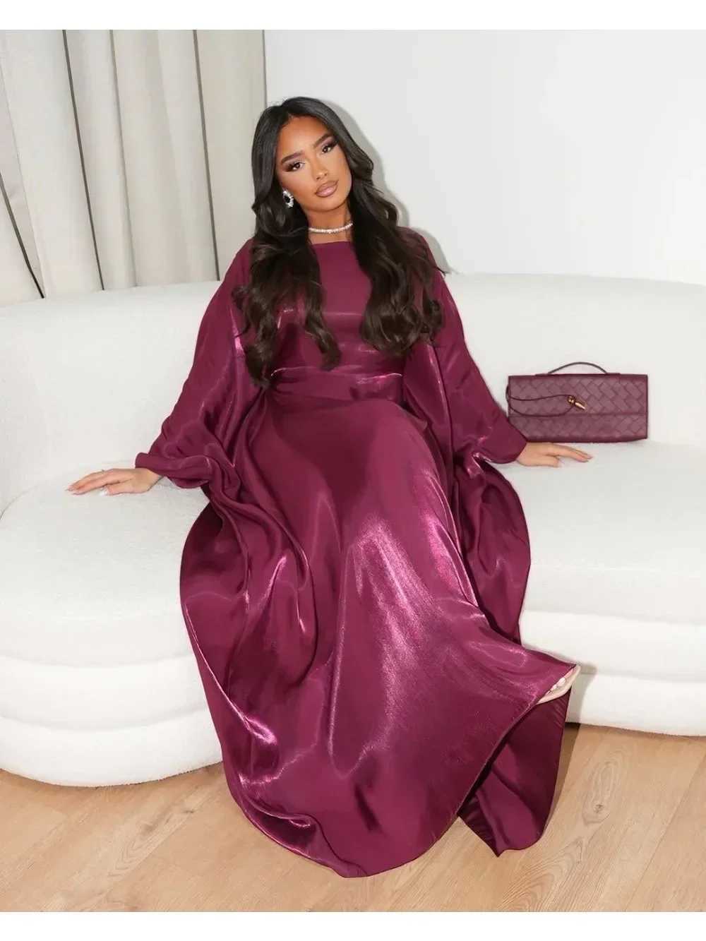 2025 Rose Muslim Kaftan Dress Shiny Batwing Satin Maxi Abaya Dubai Luxury 2025 Abaya For Women Islam Caftan Marocain Femme Long Robes X2505144