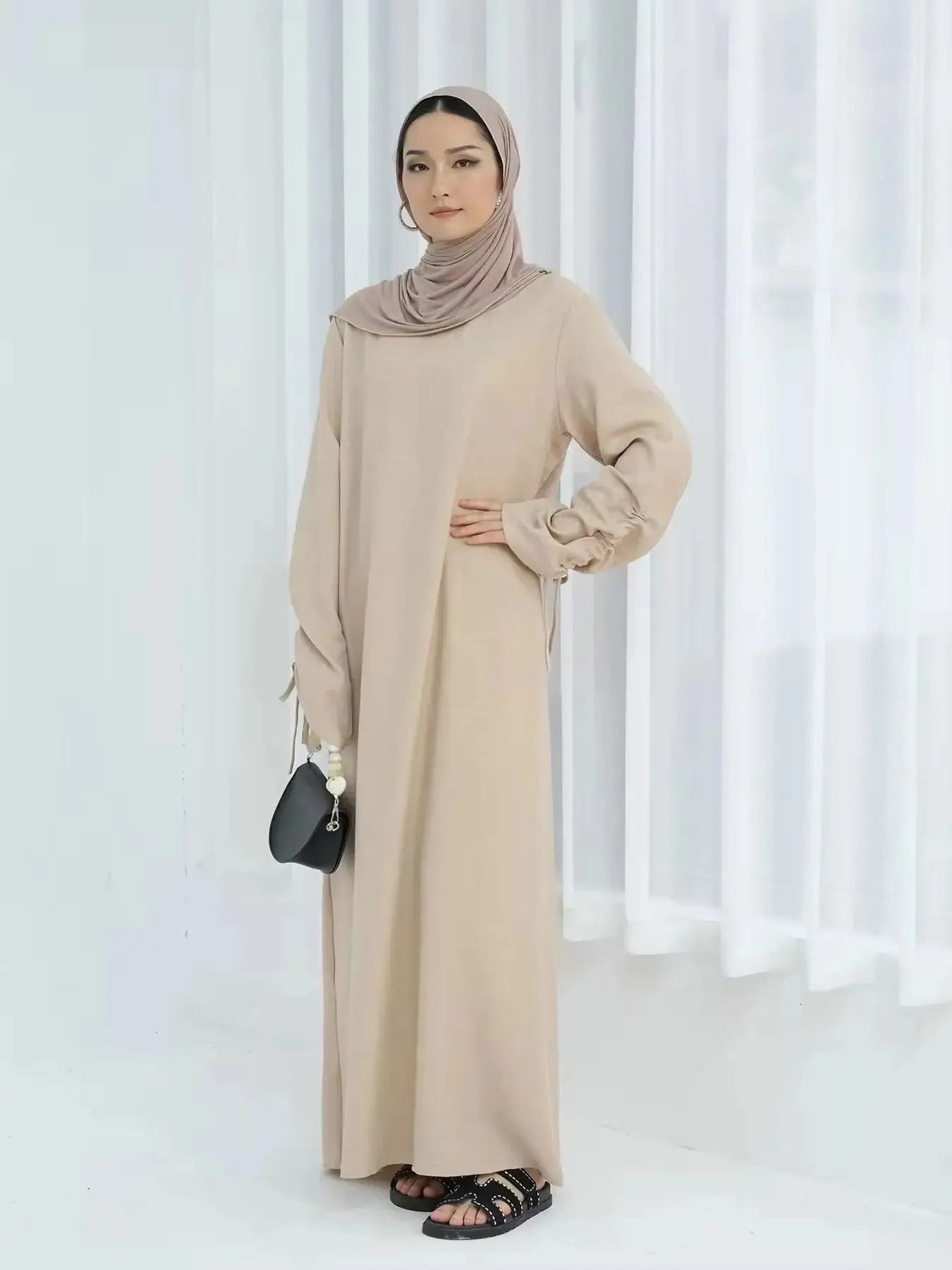 Latest Fashion Cuff Tie Muslim Robe Abaya Syari Female Worship Service wy2061 250326