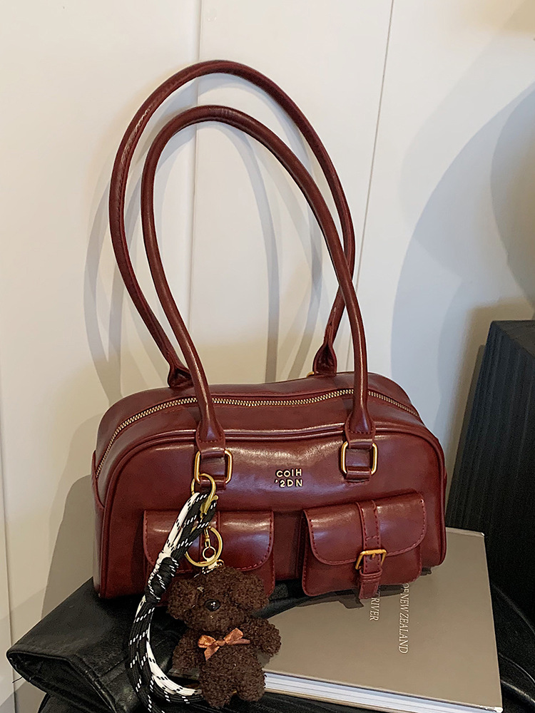 design bag 2025 Women's casual retro underarm bag with a sense of high-end niche trendy texture versatile for commuting single shoulder bag