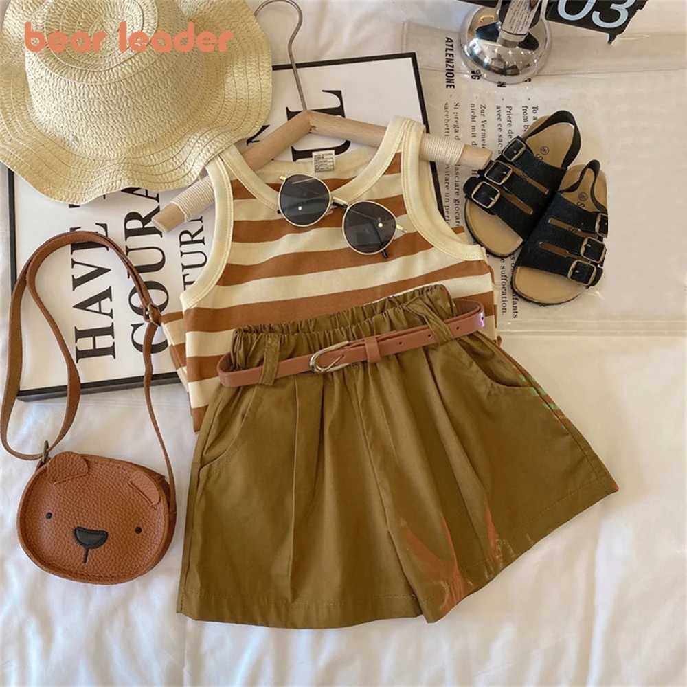 Bear collar girl fashion casual suit 2023 summer slim childrens tank top shorts two-piece set of clothesT250327
