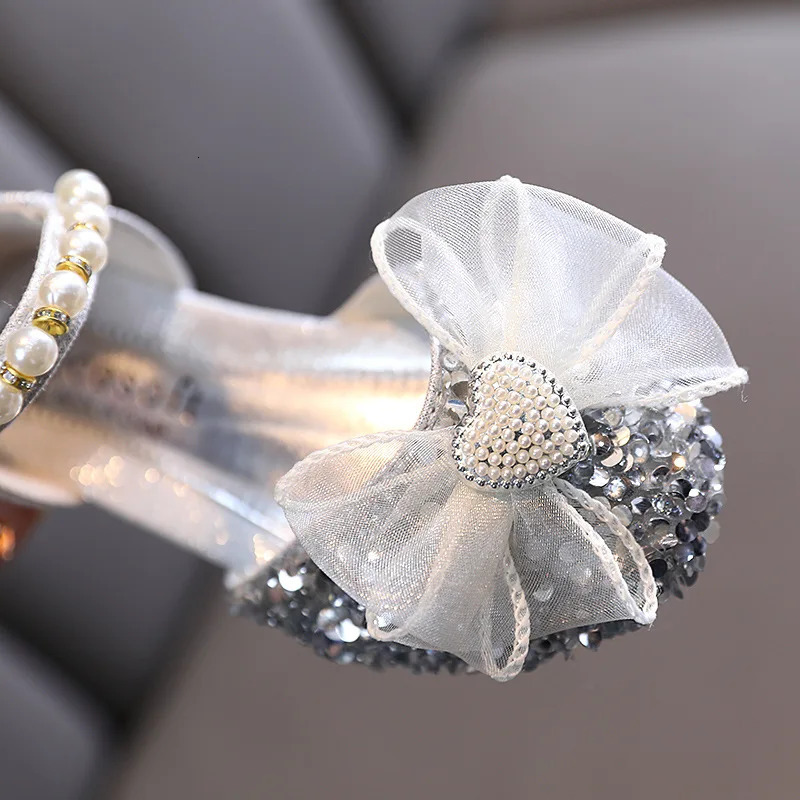 Summer Girls Sequin Lace Bow Princess Sandals Pearl Dance Show Shoes Kids Soft Sole Sandals Children Wedding Shoes 250326