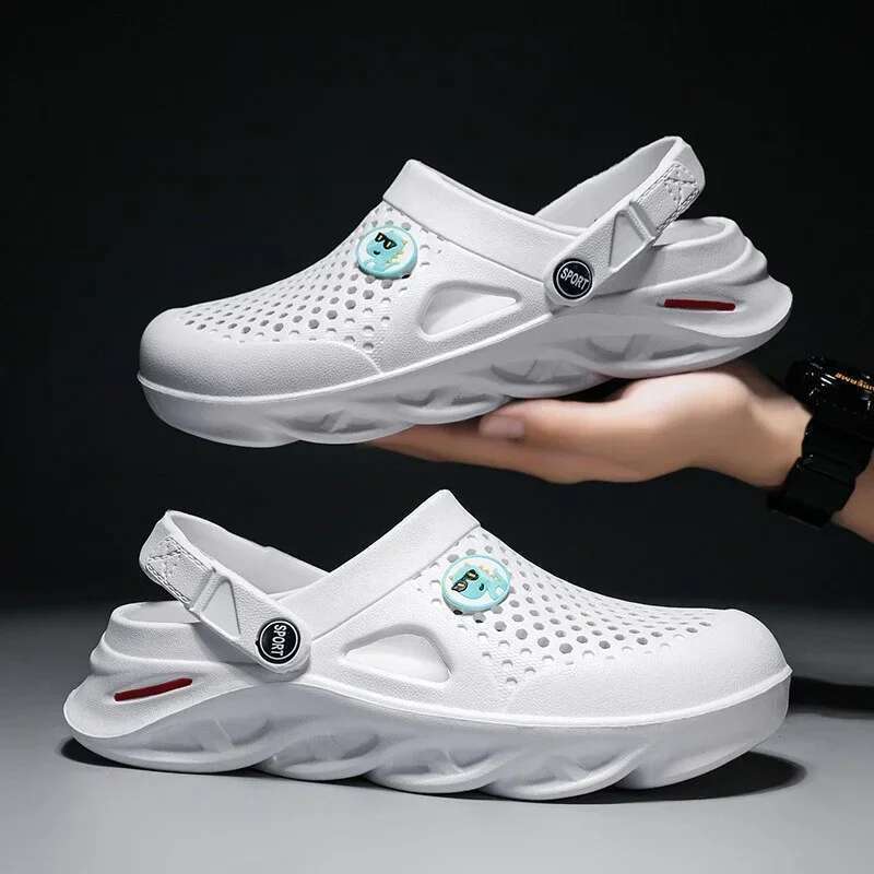 Summer Waterproonti-skid Men's Slippers Casual Sandals for Men Free Shippigng Basic Fashion Soft Outdoor Beach Shoes