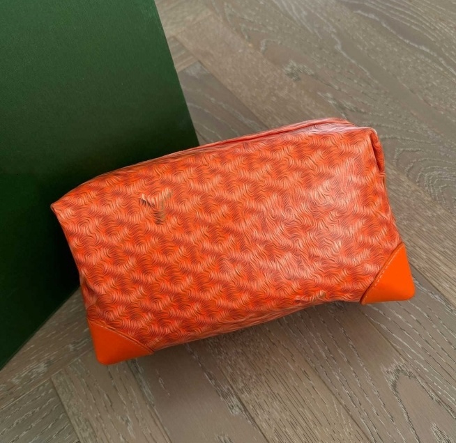 New Cosmetic Bags Cases Top Quality Womens Cosmetic Mens Real Designer Make 2025ss Shoulder Bags Lady Crossbody Handbags Duffle Vanity Wash Makeup womens bags