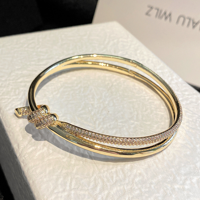 Twisted Rope Copper Designer bracelet Women Double Layer Diamond Bracelet Fashion Knot Wrapped Bracelet Luxury Bangle