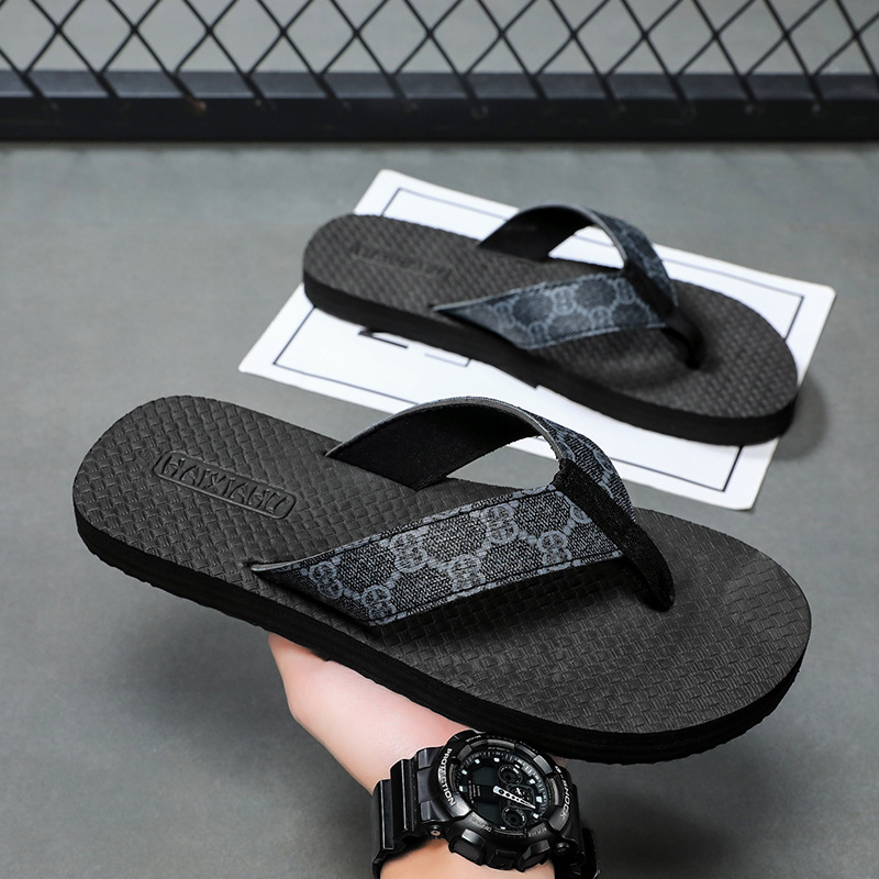 free shipping high quality 2025 new arrival flip-ps men casual fashion trend slippers outdoor beach summer sandals plus size 38-45 NEW black brown