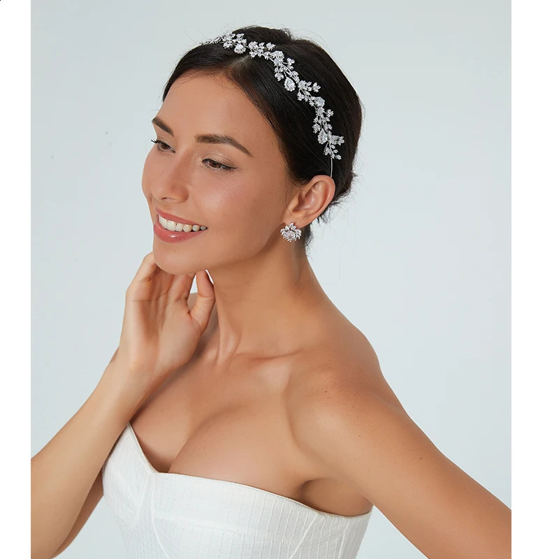 Fashion Vine Leaves Crystal Hair Band Bridal Tiaras Headband for Women Wedding Hair Accessories Party Headpiece Bridesmaid Gifts 250318