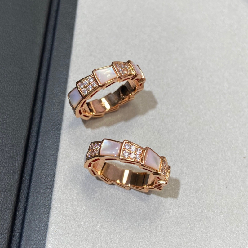 Luxury 18k gold snake designer ring for women men nature mother of pearl shine crystal cz zircon band rings fashion classic love lovers couple engagement ring jewelry