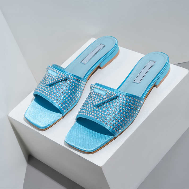 Red soled shoes, slippers, sandals, sports shoes, boots famous rhinestone triangle outerwear