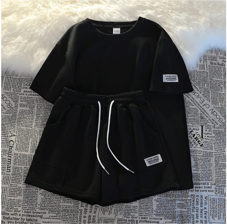 Summer Womens Sports Shorts Sets Round Neck Short Sleeve And Shorts Two Piece Set Fashionable Women Tracksuits Outfits 250324