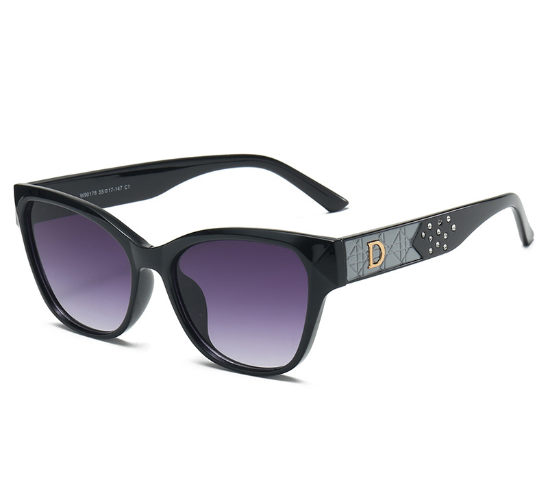 free shipping designer Sunglasses for woman and men Anti-UV Square black pink Adumbral