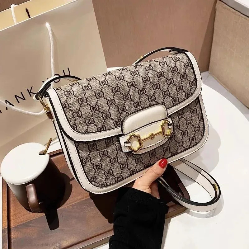 Shoulder Bags 2024 Designer Bag Women Crossbody Letter Brands Soft PU Shopper Purses For Clutch