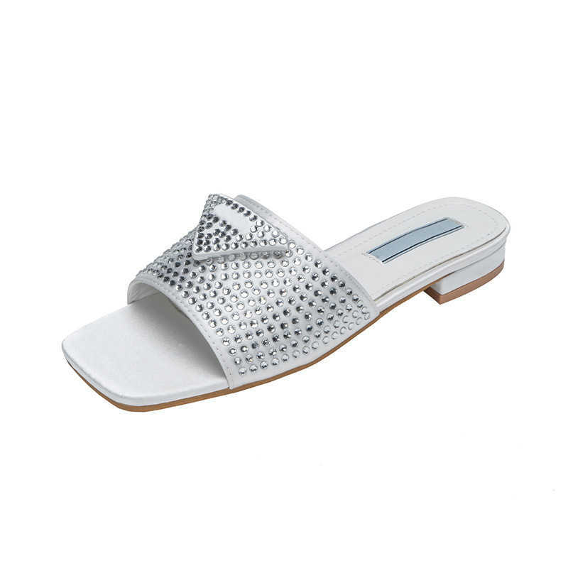Red soled shoes, slippers, sandals, sports shoes, boots famous rhinestone triangle outerwear