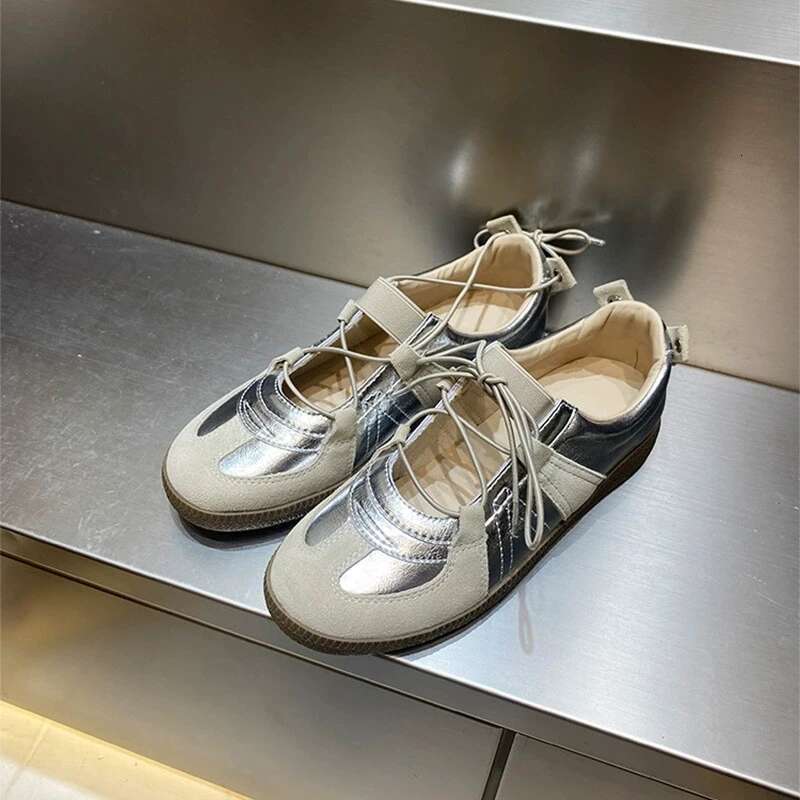 Designer Brand Women Flat Heel Sneakers Fashion All Match Retro Genuine Leather Casual Trainers Tennis Female Sport Shoes
