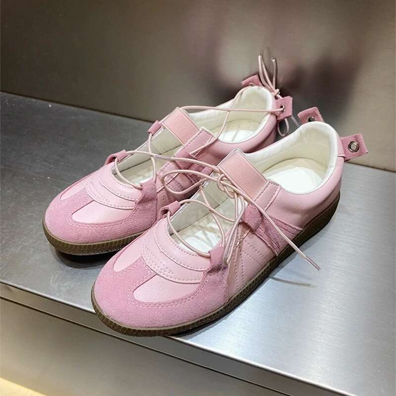 Designer Brand Women Flat Heel Sneakers Fashion All Match Retro Genuine Leather Casual Trainers Tennis Female Sport Shoes