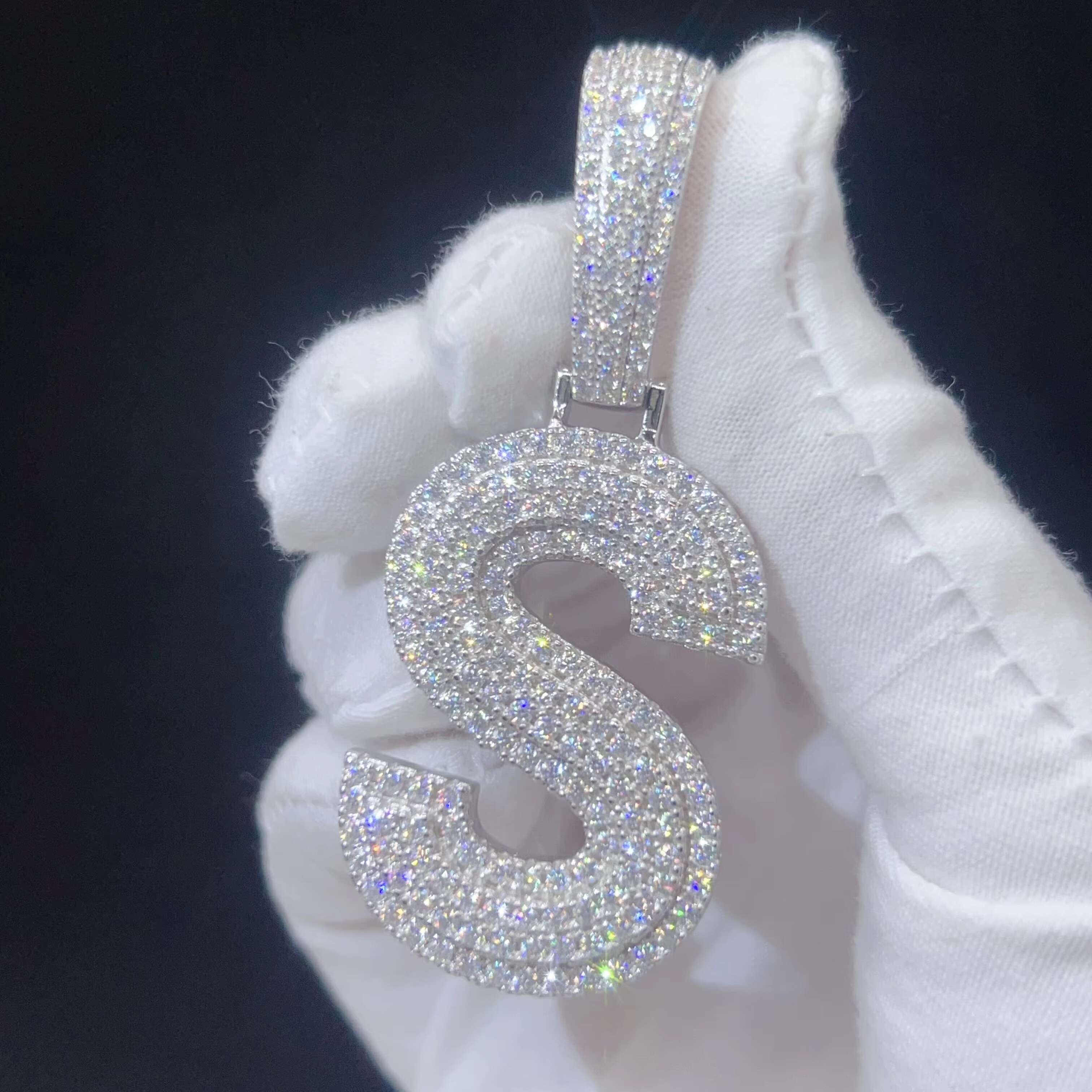 Custom Hip Hop Jewelry Iced Out Jewelry Necklace Fashion Sterling Silver Sets Moissanite Diamond Letter Pendant S