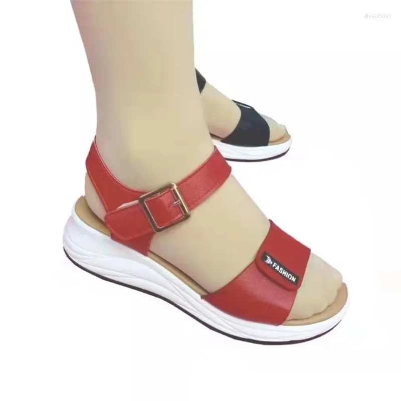 Sandals Cresfimix Women Fashion Sweet Light Weight White Anti Skid Peep Toe Shoes Lady Casual Elegant Black Home Slippers 354 zhanyishengli