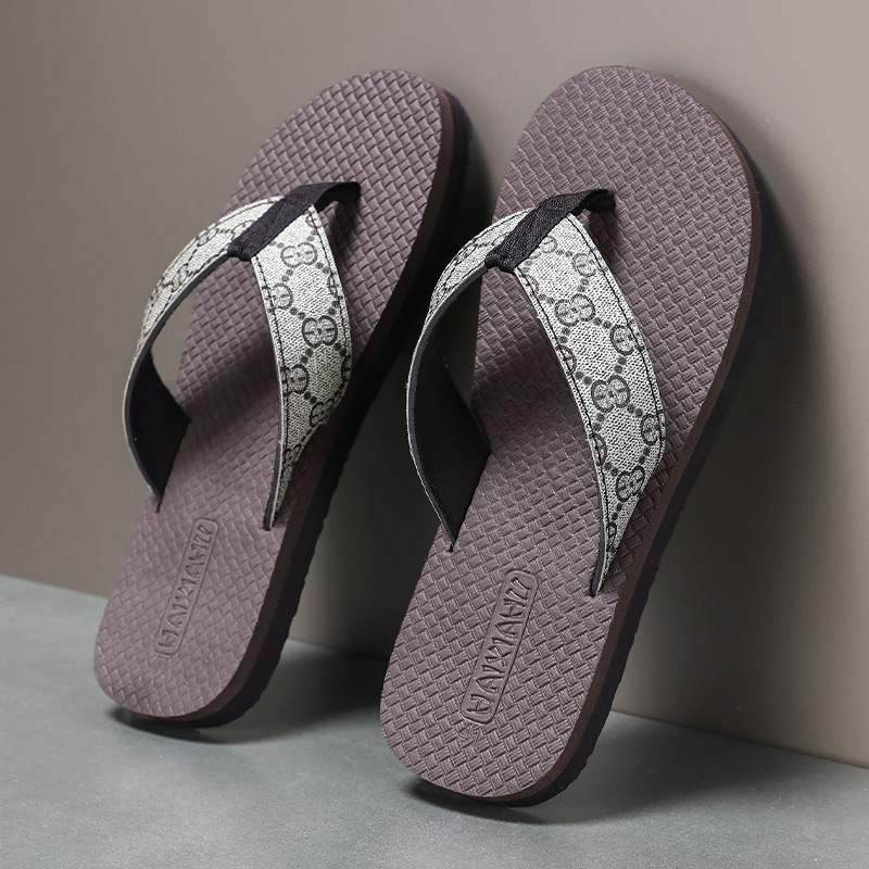 free shipping high quality 2025 new arrival flip-ps men casual fashion trend slippers outdoor beach summer sandals plus size 38-45 NEW black brown