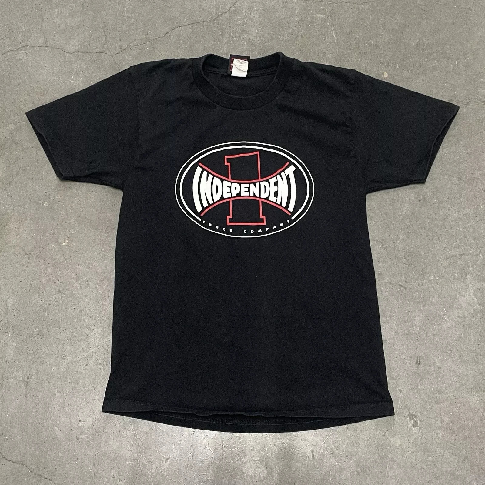 High Quality American Summer Short Sleeve Men VTG NHS Independent Truck T Shirt Men Medium Y2K Skate Grunge Distress READ 250328