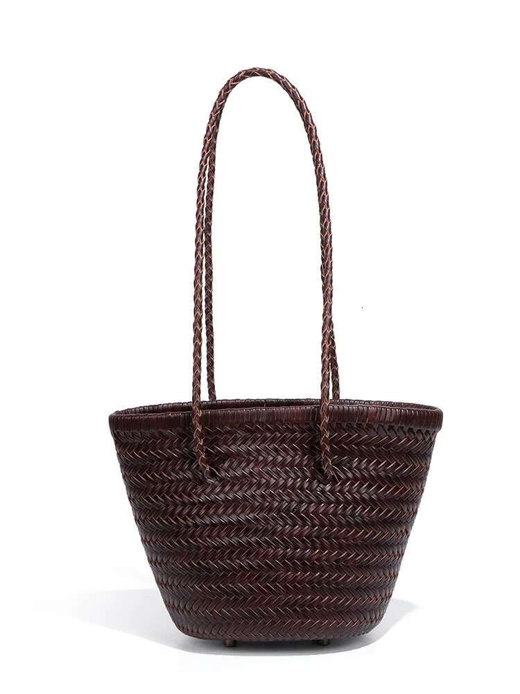 New French Retro Top Layer Cowhide Hand-Woven Single Shoulder Bucket Bag Niche Genuine Leather Vegetable Basket