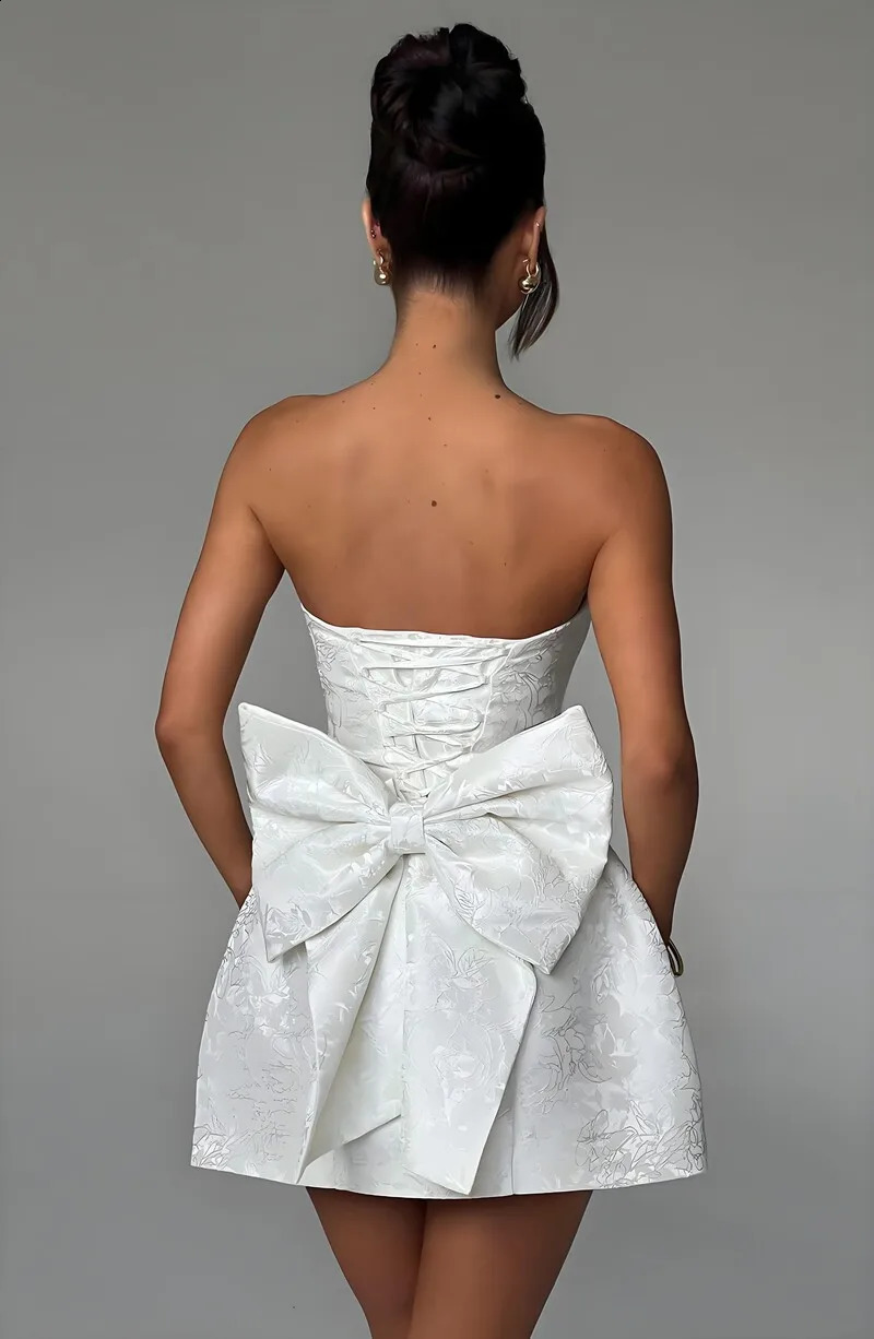 strapless sexy backless short skirt with fashionable strap style bow jacquard dress elegant ball dress 250327