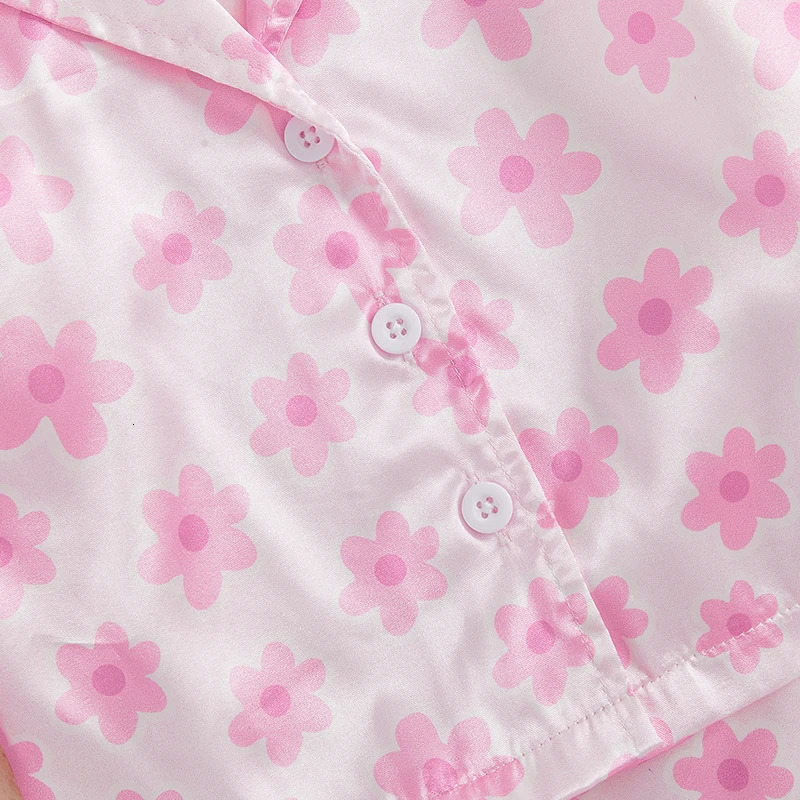 Cute Toddler Valentine s Day Pajama Set with Heart Print Plush Lapel Long Sleeve Top and Matching Pants for Baby Girl Sleepwear 250328