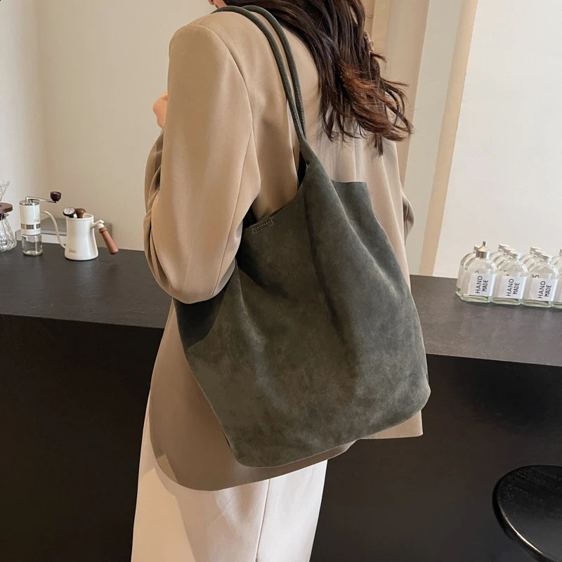 Suede Sewing Thread Retro Womens Shoulder Bags Zipper Casual Versatile 2024 Solid Colors High Capacity Casual Tote250325bj
