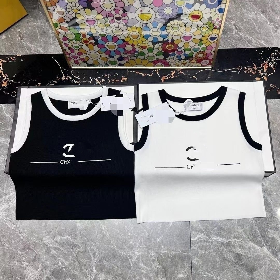 French fashion designer CC new summer temperament ice silk knitted women's vest slim short vest short-sleeved top