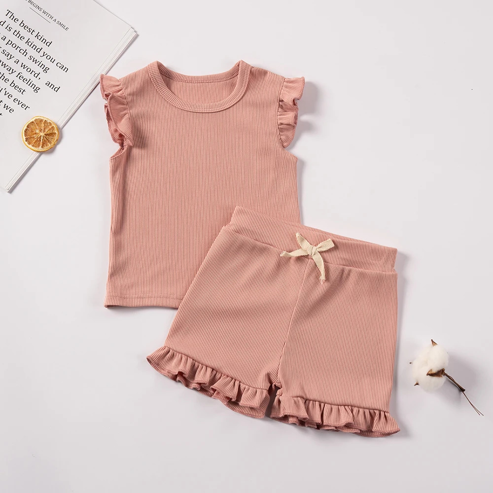 2 Piece Summer Suit for Preschool Girls Solid Color Casual Short Sleeve Shorts for Girls Comfortable and Soft Clothes 250328