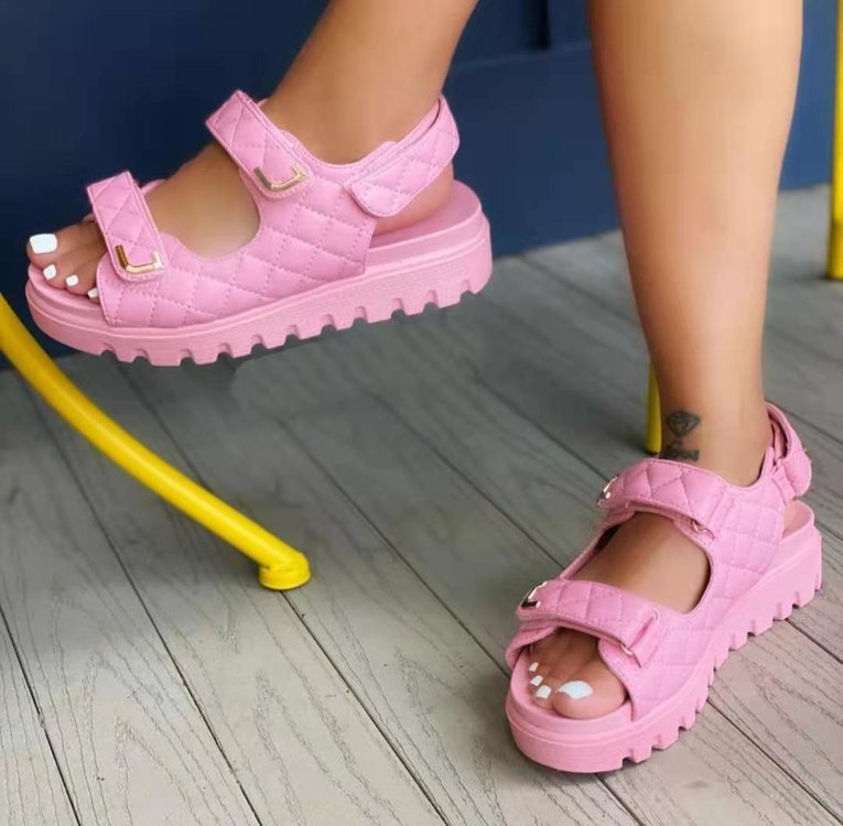 Free shipping designer shoes women casual sandals light brown white black pink nonslip comfortable breathable outdoor slippers new