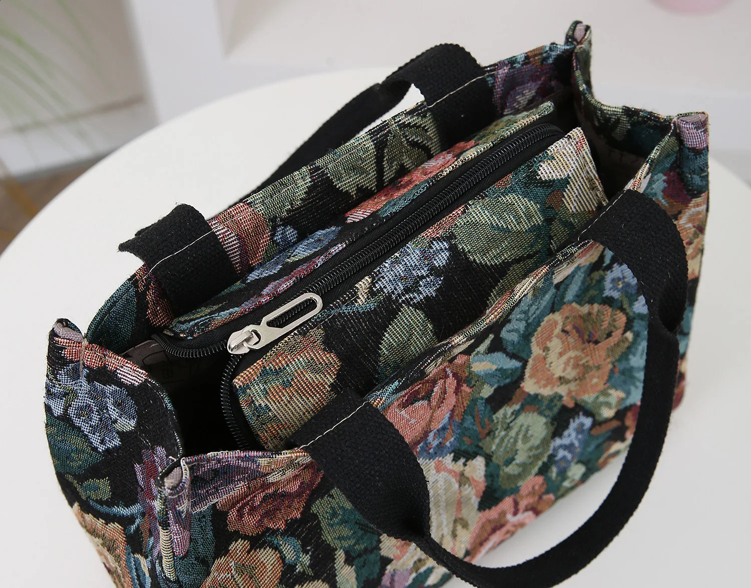 Floral print womens tote bag heavy cloth bag portable for work high capacity fashion Tote bag for all occasions 250328