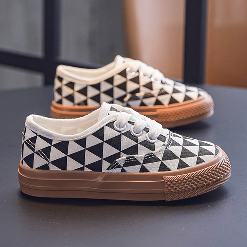 2025 Kid Canvas Shoes White and Black Plaid Checkered Casual Sneakers Toddler Soft Sole Fashion Shoes for Boys Girls Size US4c-US4y H0181
