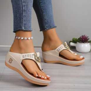 Red soled shoes, slippers, sandals, sports shoes, boots Beach Flip Flops