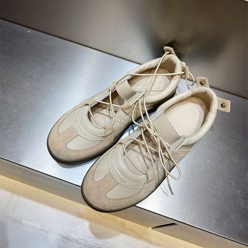 Designer Brand Women Flat Heel Sneakers Fashion All Match Retro Genuine Leather Casual Trainers Tennis Female Sport Shoes