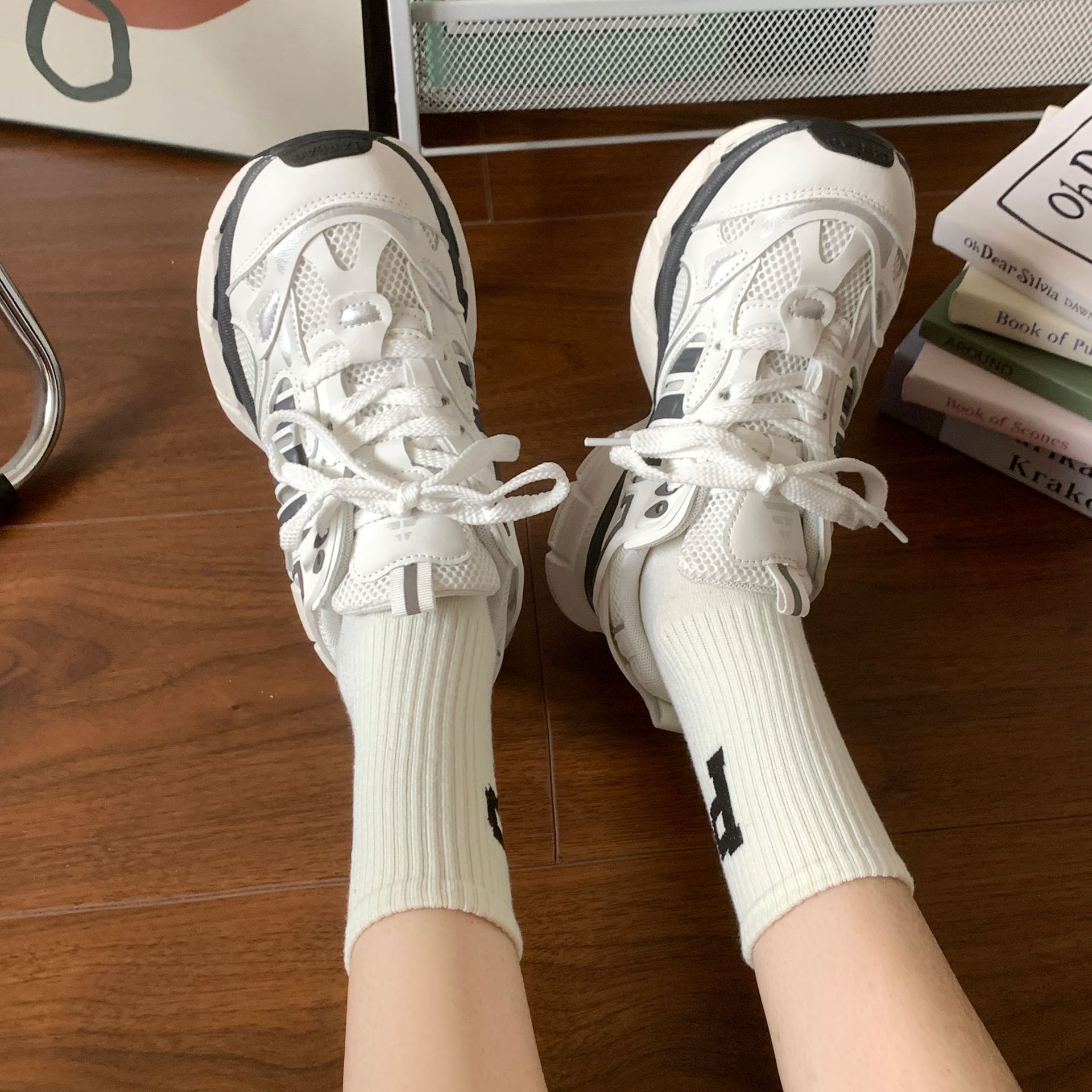 Women's white thick-soled dad shoes new style for 2025 summer mesh lightweight sports shoes