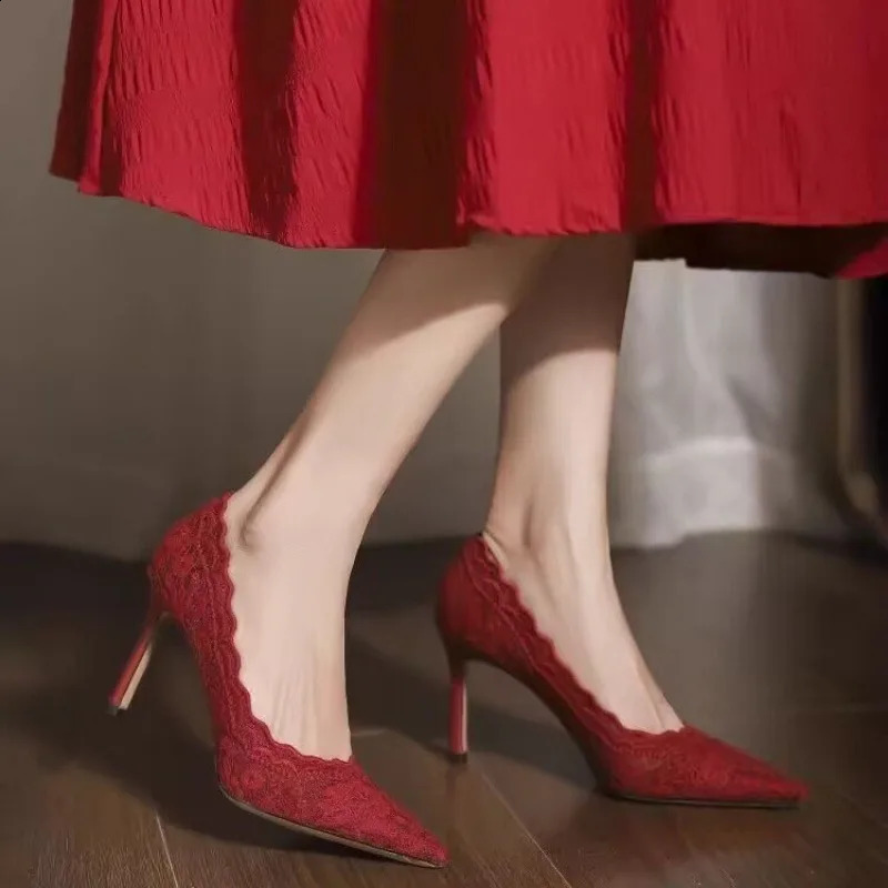 Bridal White Lace Stiletto High Heels Womens Party Corner Toe Mesh Shallow Pump Leather Official Wedding Shoes 250326