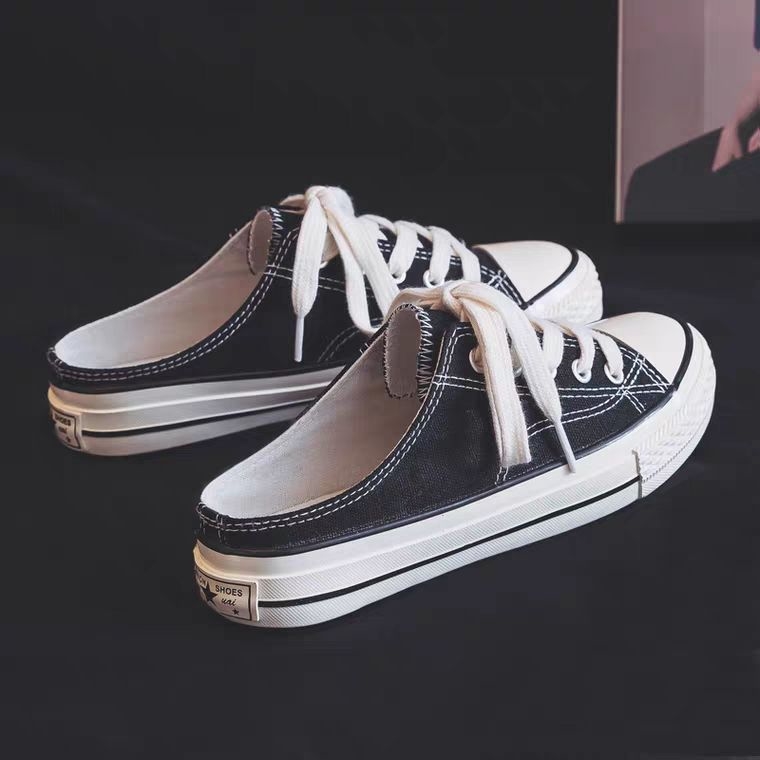 Women's summer new fashion all-in-one half-drag small white shoes Korean version student heelless slip-on lazy shoes all-in-one flat canvas shoes