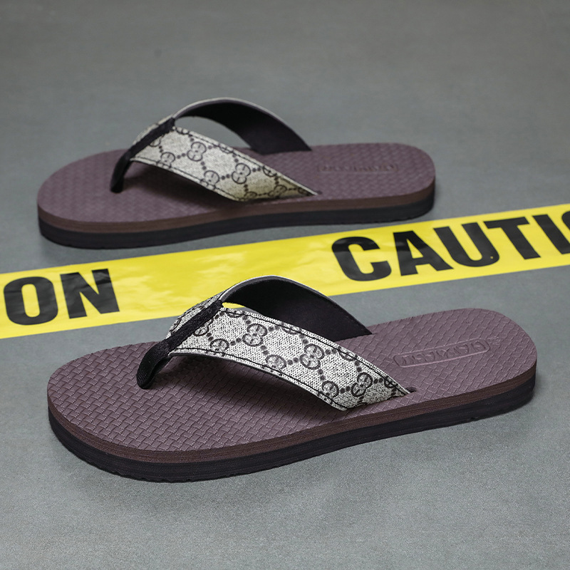 free shipping high quality 2025 new arrival flip-ps men casual fashion trend slippers outdoor beach summer sandals plus size 38-45 NEW black brown