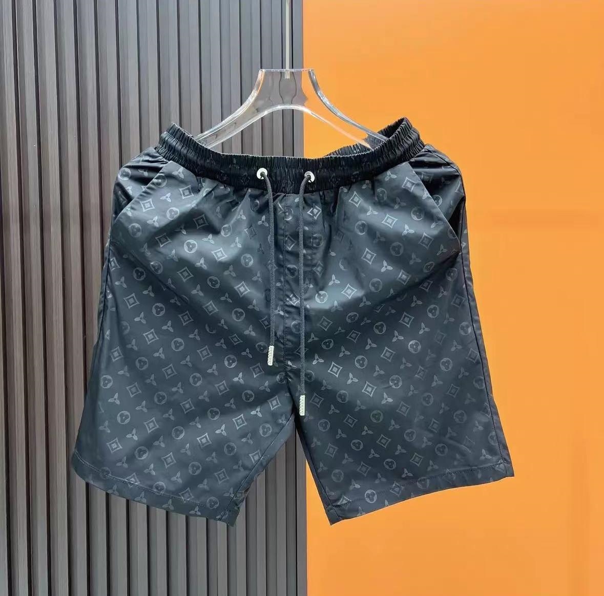Designer shorts Five points Casual men's summer loose fashion pants Thin simple all-in-one beach shorts plus size